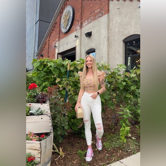 Meet Your Posher, Tesla! - Picture 2 of 2